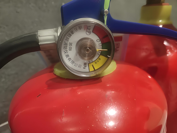 滅火器壓力表檢查 滅火器壓力表檢查